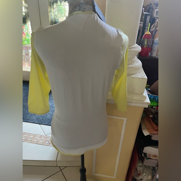 Adidas Stella Mccartney medium three-quarter sleeve. NWT. - Picture 3 of 5